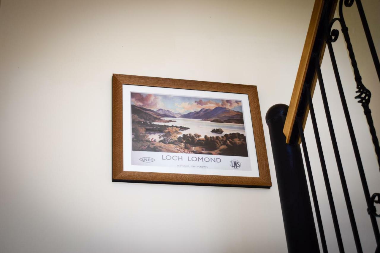 Ferienwohnung Benoch Lomond Castle Alexandria Exterior foto